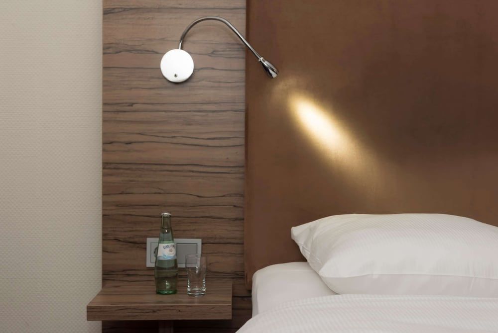 Wyndham Köln Standard Double Room 3