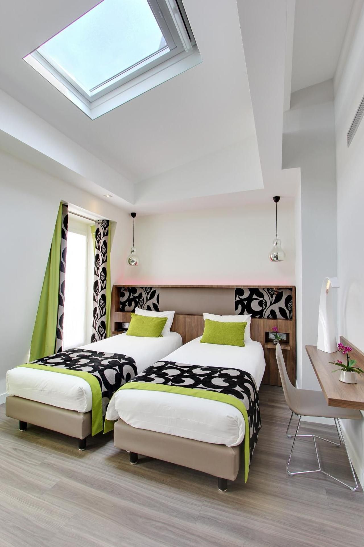 undefined Hotel Alhambra 9