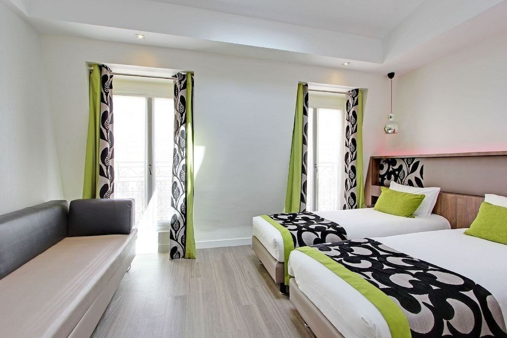 undefined Hotel Alhambra 6