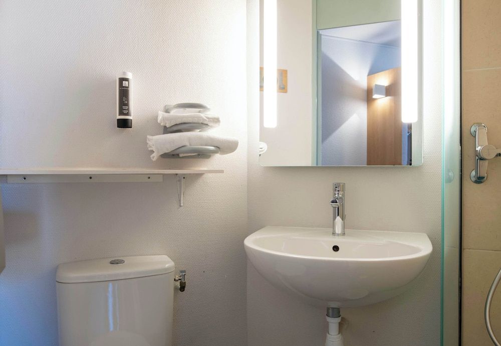 B&B HOTEL Avignon (2) Double Room, Non Smoking 7