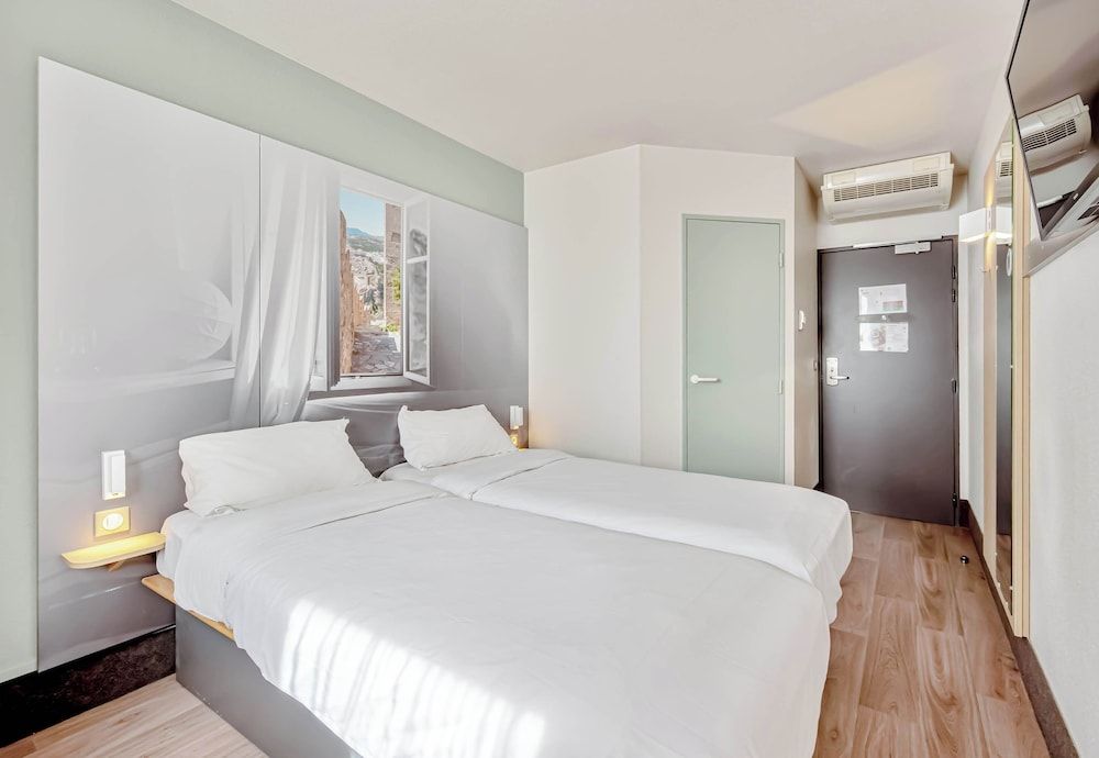 B&B HOTEL Brignoles Twin Room, Non Smoking 3