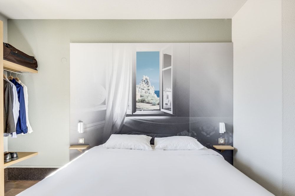 B&B HOTEL Brignoles Double Room, Non Smoking 2