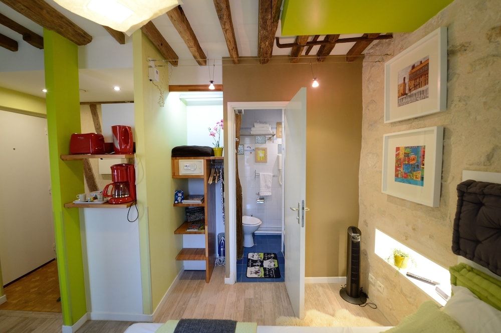 Les Patios du Marais Studio (Dream of Summer) 2