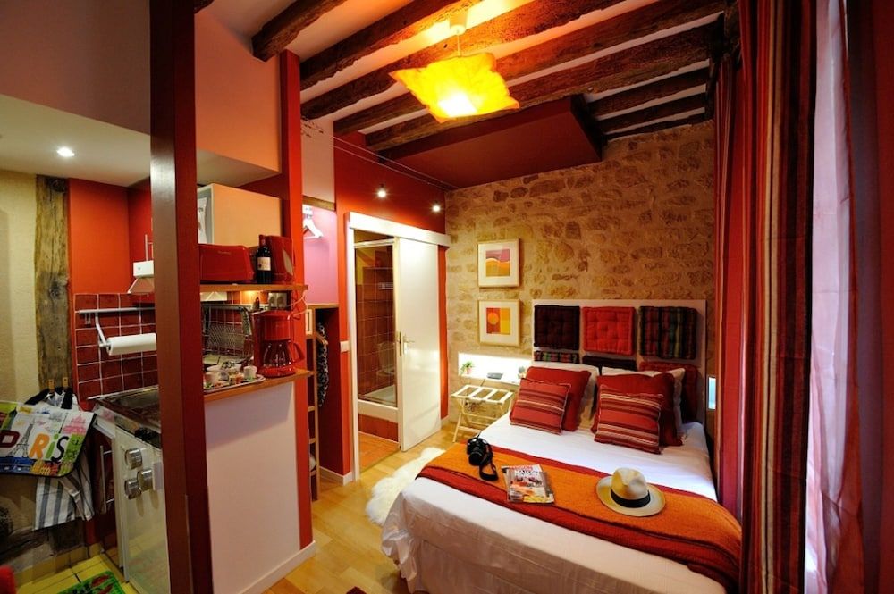 Les Patios du Marais Studio (Colorado) 4