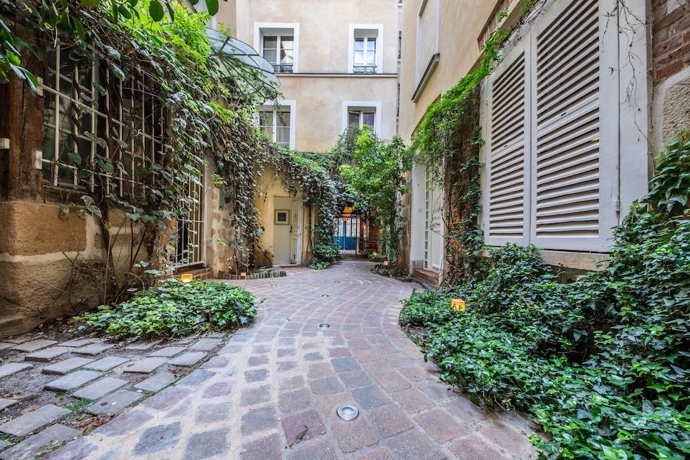 undefined Les Patios du Marais 10
