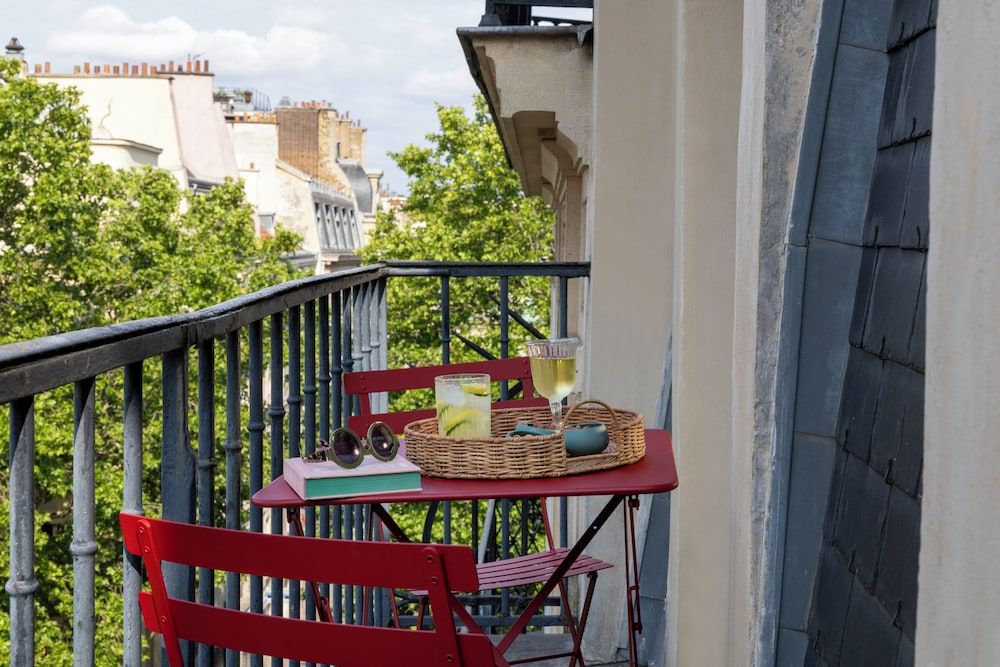 undefined Hôtel Le Lavoisier & Spa 9