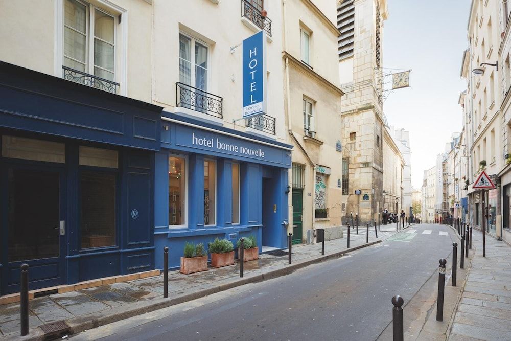 undefined Hôtel Bonne Nouvelle Paris 4