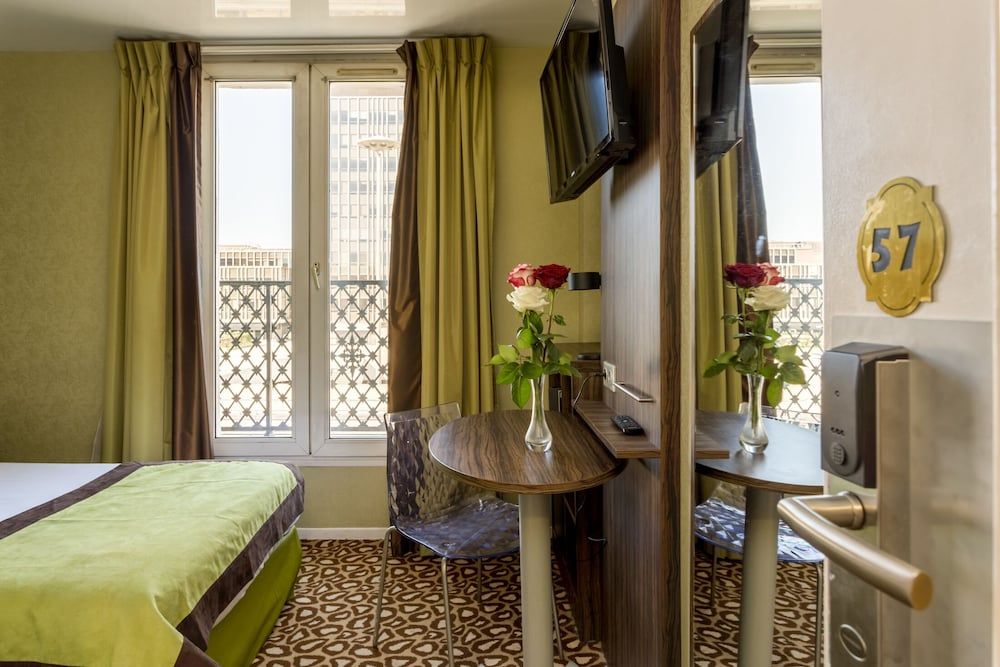 Hotel Berkeley Double Room 20