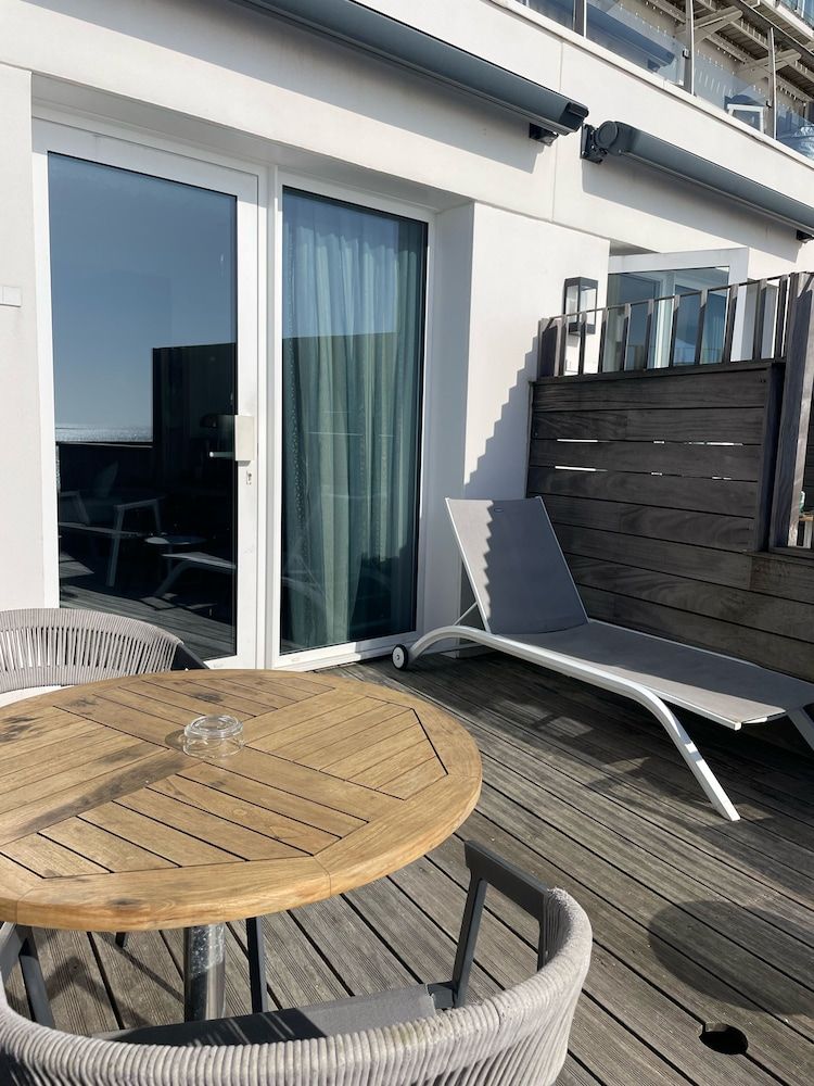 Les Sables Blancs Superior Room, 1 Double Bed, Sea View, Ground Floor 3