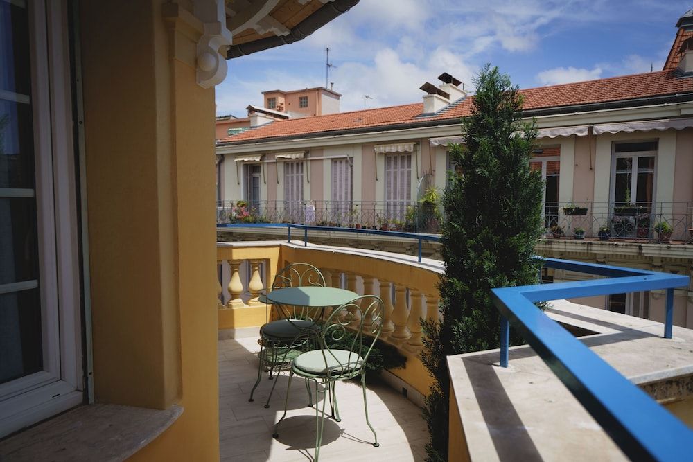 Gounod Hotel Junior Double or Twin Room, 1 Bedroom 16