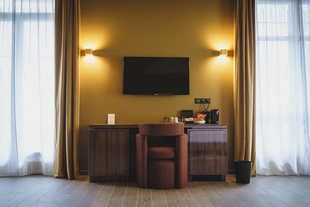 Gounod Hotel Junior Double or Twin Room, 1 Bedroom 44