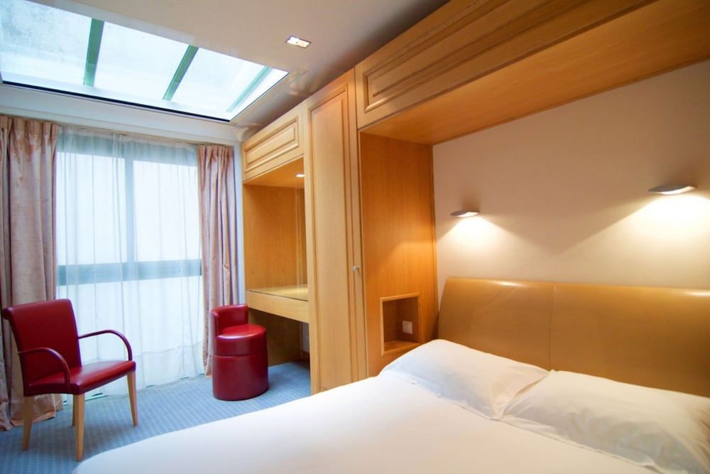 Hotel du Vieux Marais Comfort Double Room 3