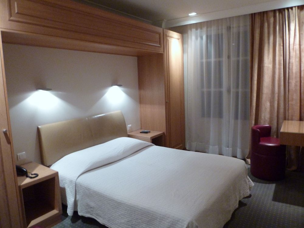 Hotel du Vieux Marais Classic Double Room