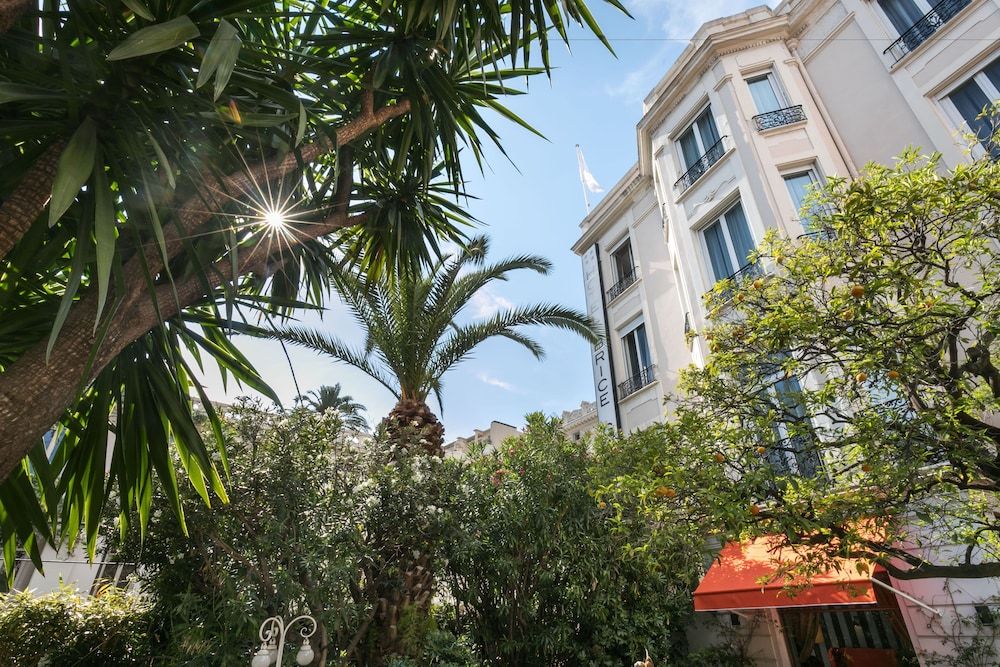 undefined Best Western Plus Hotel Brice Garden 7