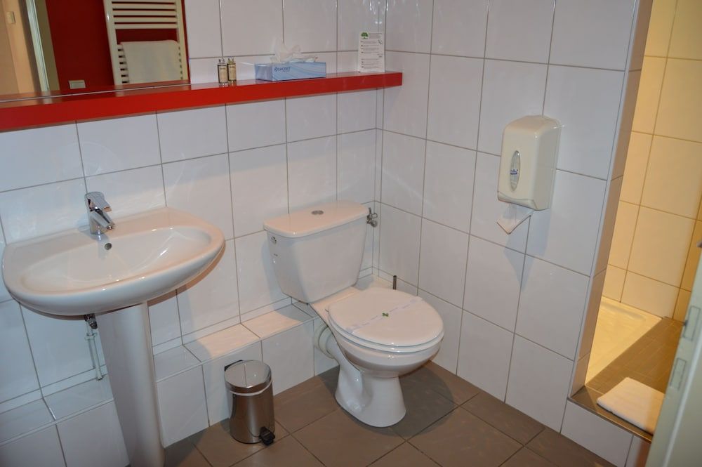 Hôtel du Lac Double Room, Terrace, Lakeside 4