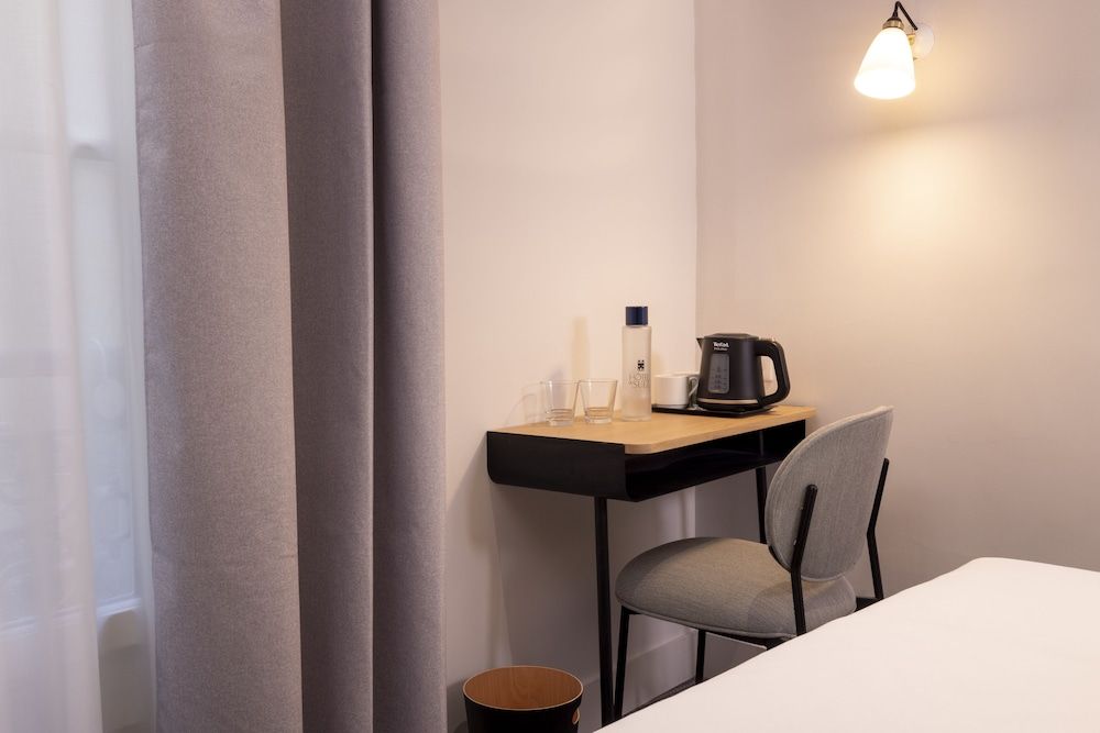 Hôtel de Suez Classic Twin Room 5