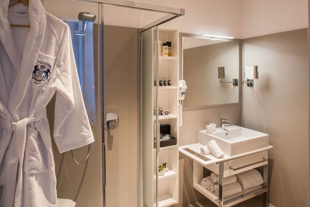 Deluxe Single Room, Partial Sea View, Annex Building