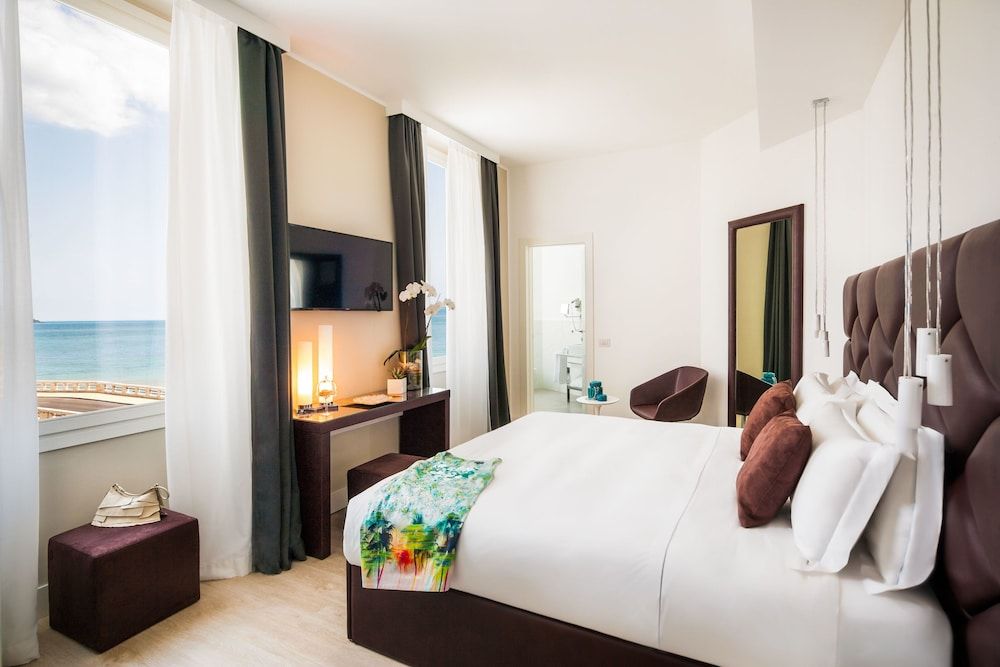 Deluxe Double Room, City View, Annex Building