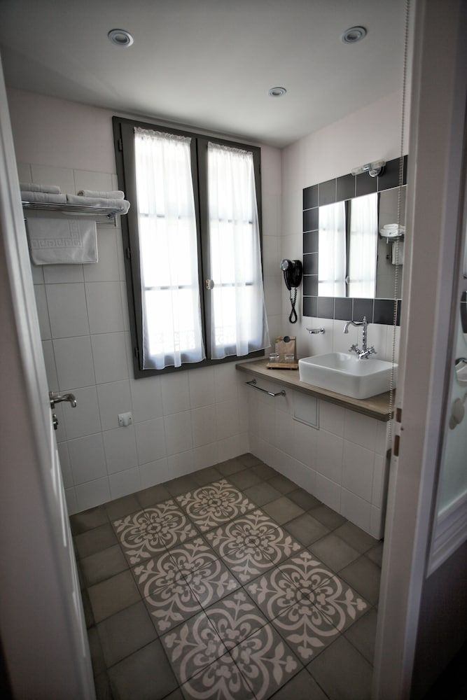 Hôtel Henri IV Superior Double Room 23