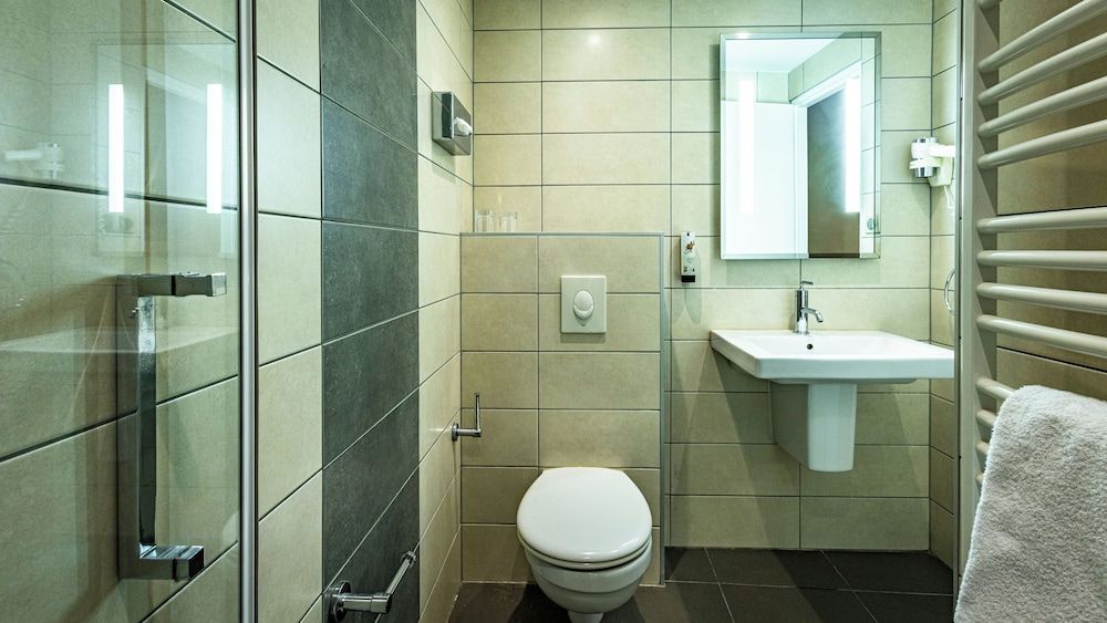 Hotel De Guise Standard Double Room, 1 Double Bed 4