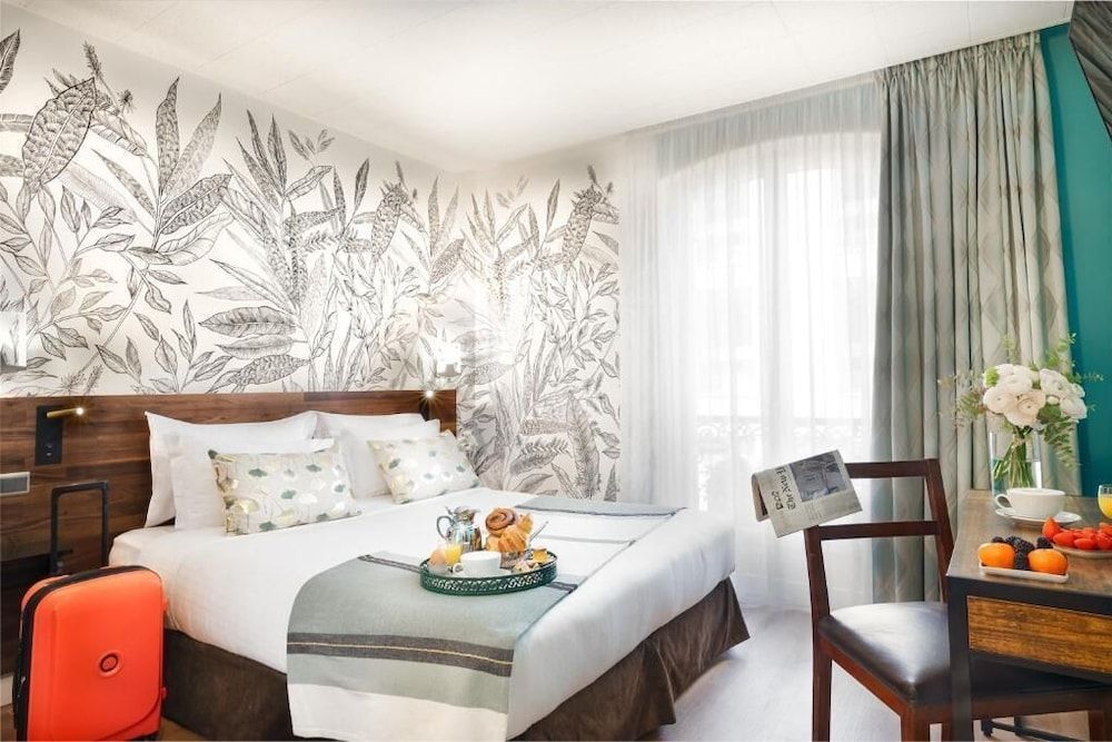 undefined Hotel Delavigne