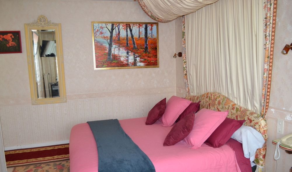 Superior Double Room, Jetted Tub, Garden View