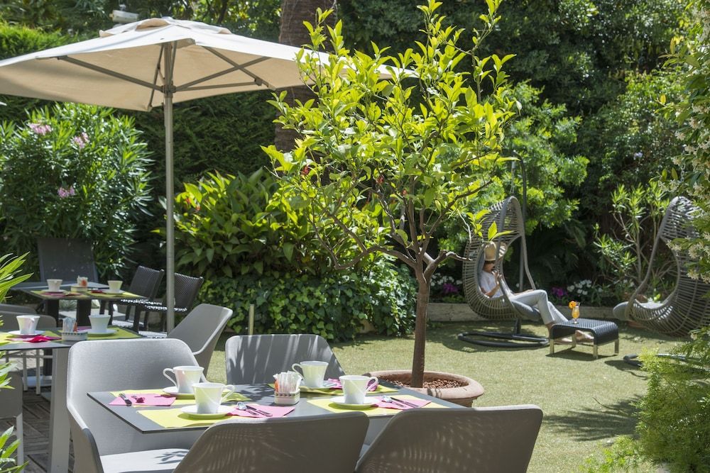 undefined Villa Victoria