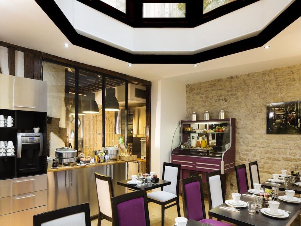 undefined Hotel Jacques de Molay 8