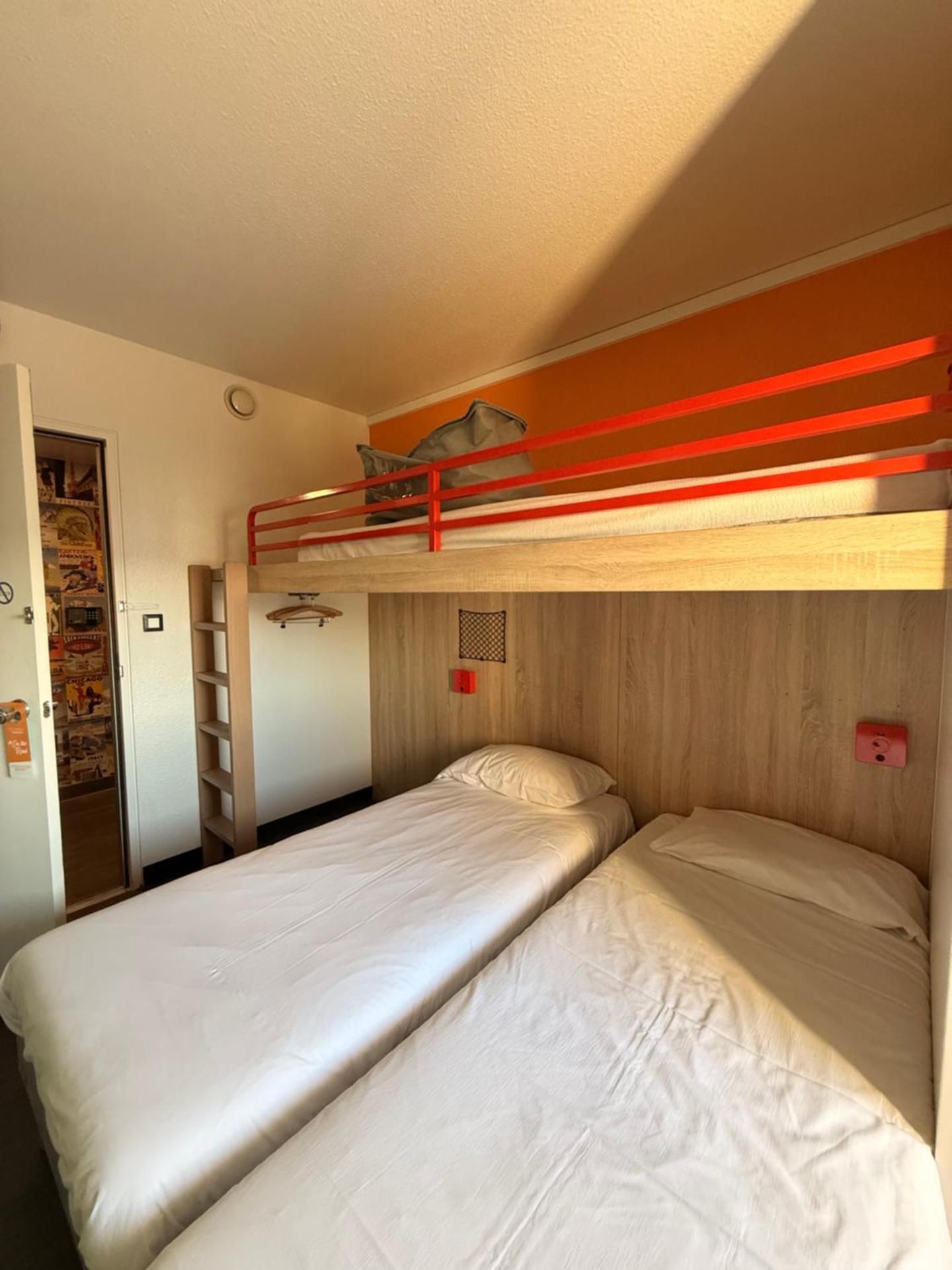 Triple Room with Shared Bathroom