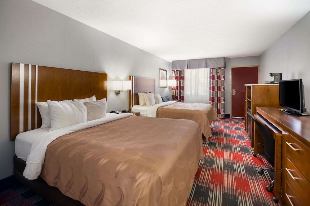 Standard Room, 2 Queen Beds, Non Smoking