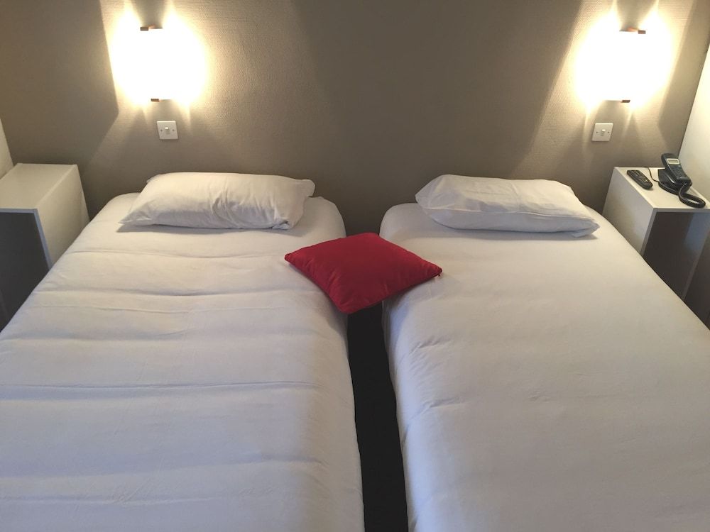 Hotel Villa du Parc Triple Room 2