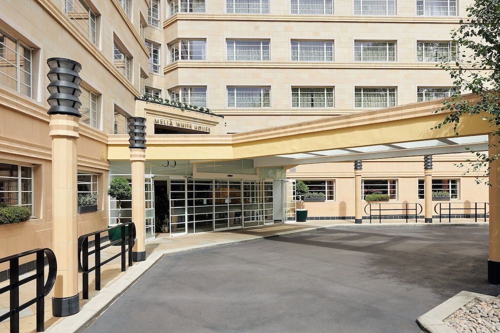 undefined Melia White House Hotel 2