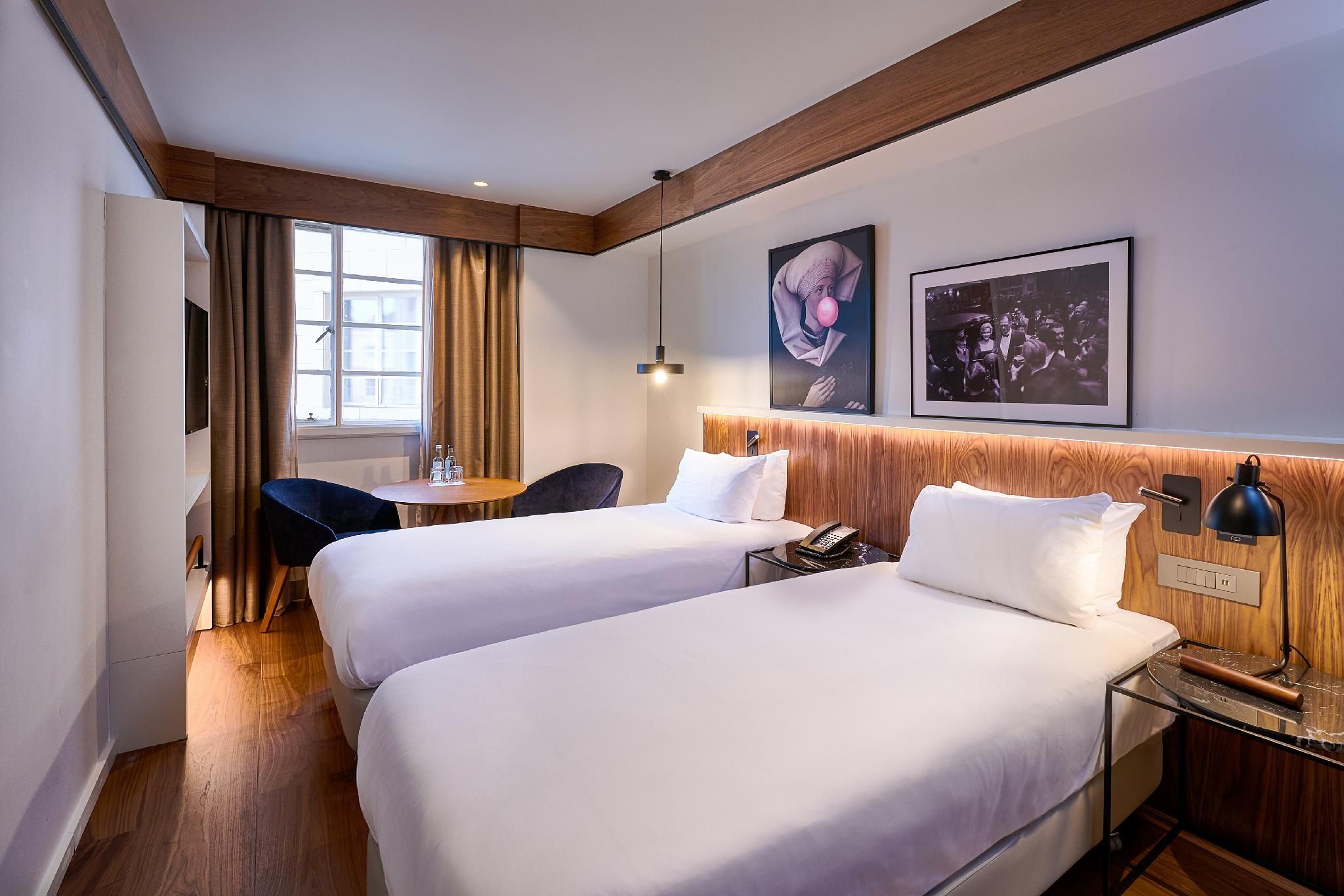 Melia White House Hotel DELUXE TWIN BED