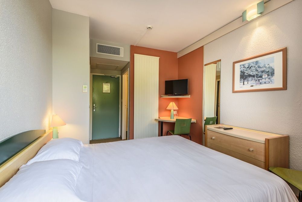 Hôtel Miradour Standard Double Room 4