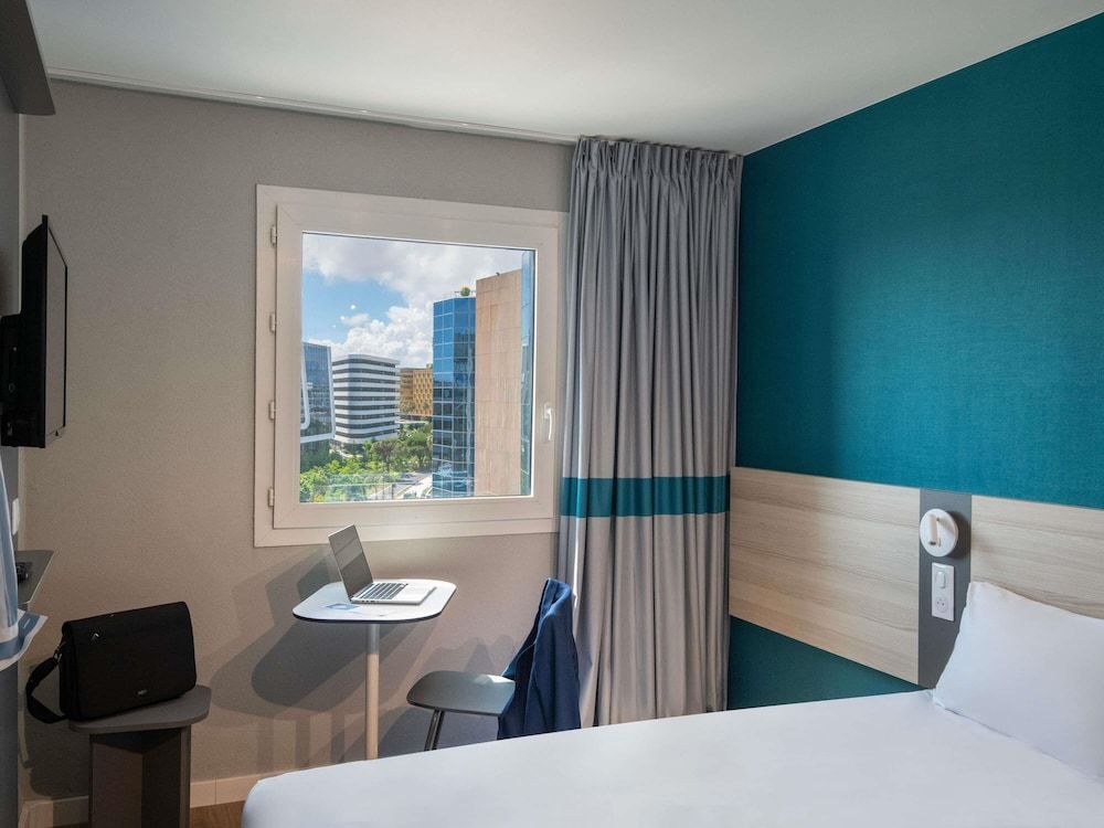 ibis budget Nice Aeroport Promenade des Anglais Double Room 7