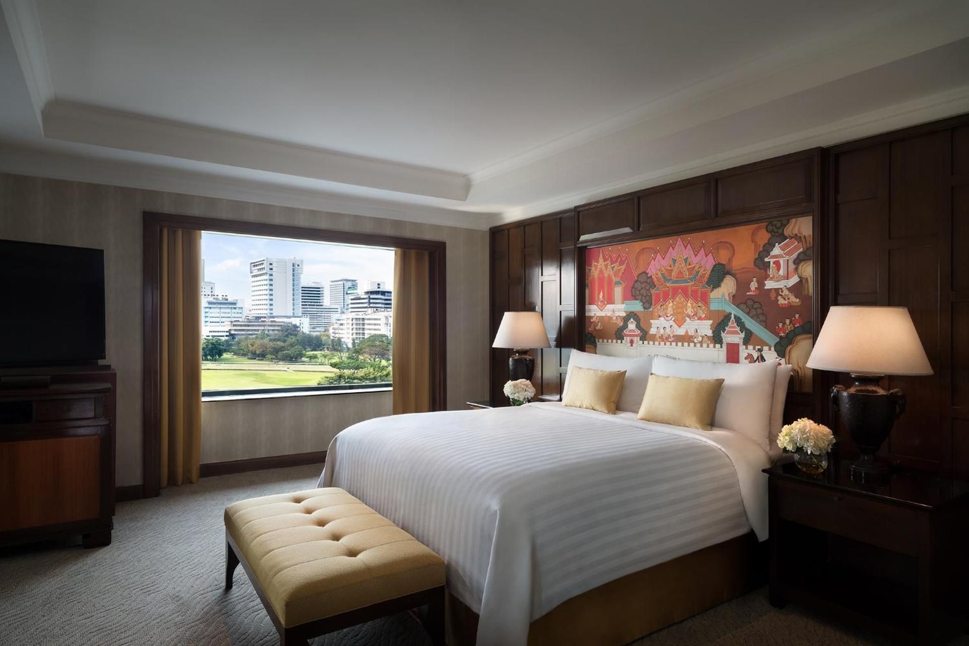 Siam Heritage Suite