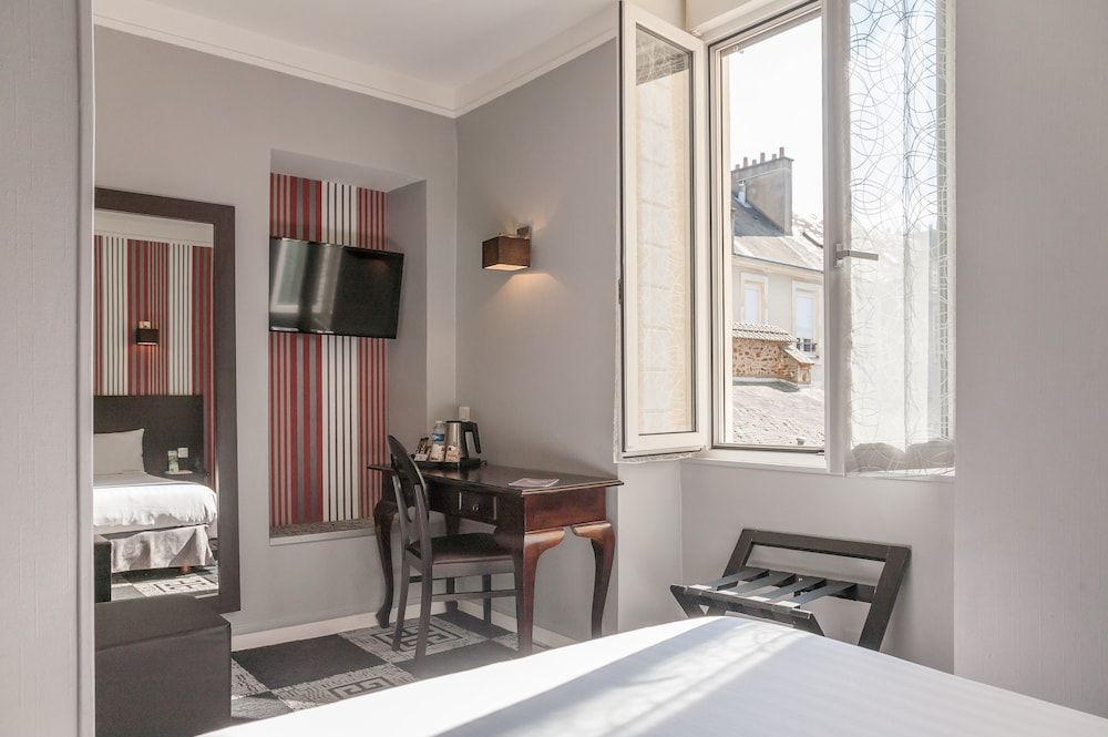Hôtel Le Charleston Standard Double Room 14