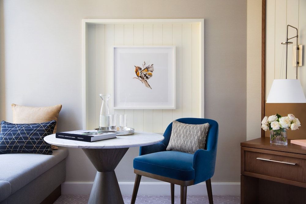 Four Seasons Hotel Sydney Superior City Accessible Queen Room 5