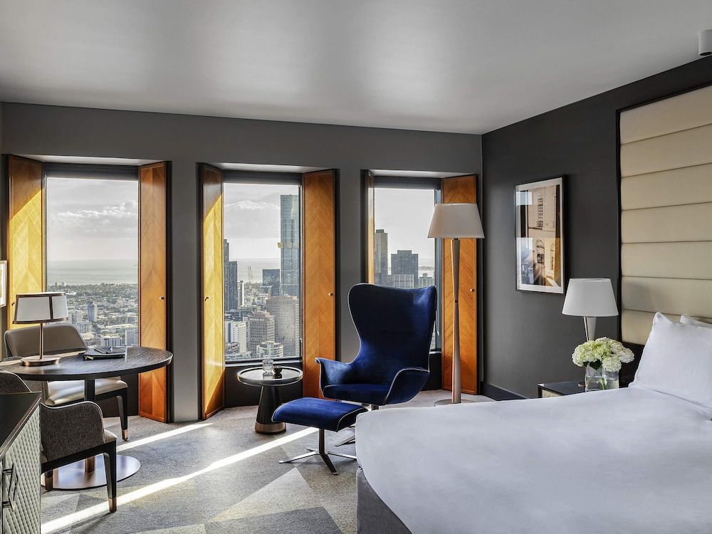 Sofitel Melbourne On Collins Superior Room, 1 King Bed, River View