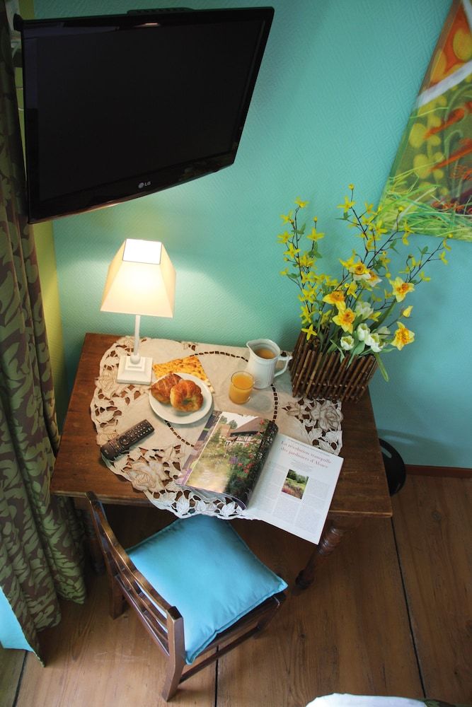 Le Gouverneur Triple Room 21