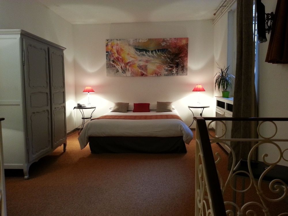 Le Gouverneur Triple Room 20