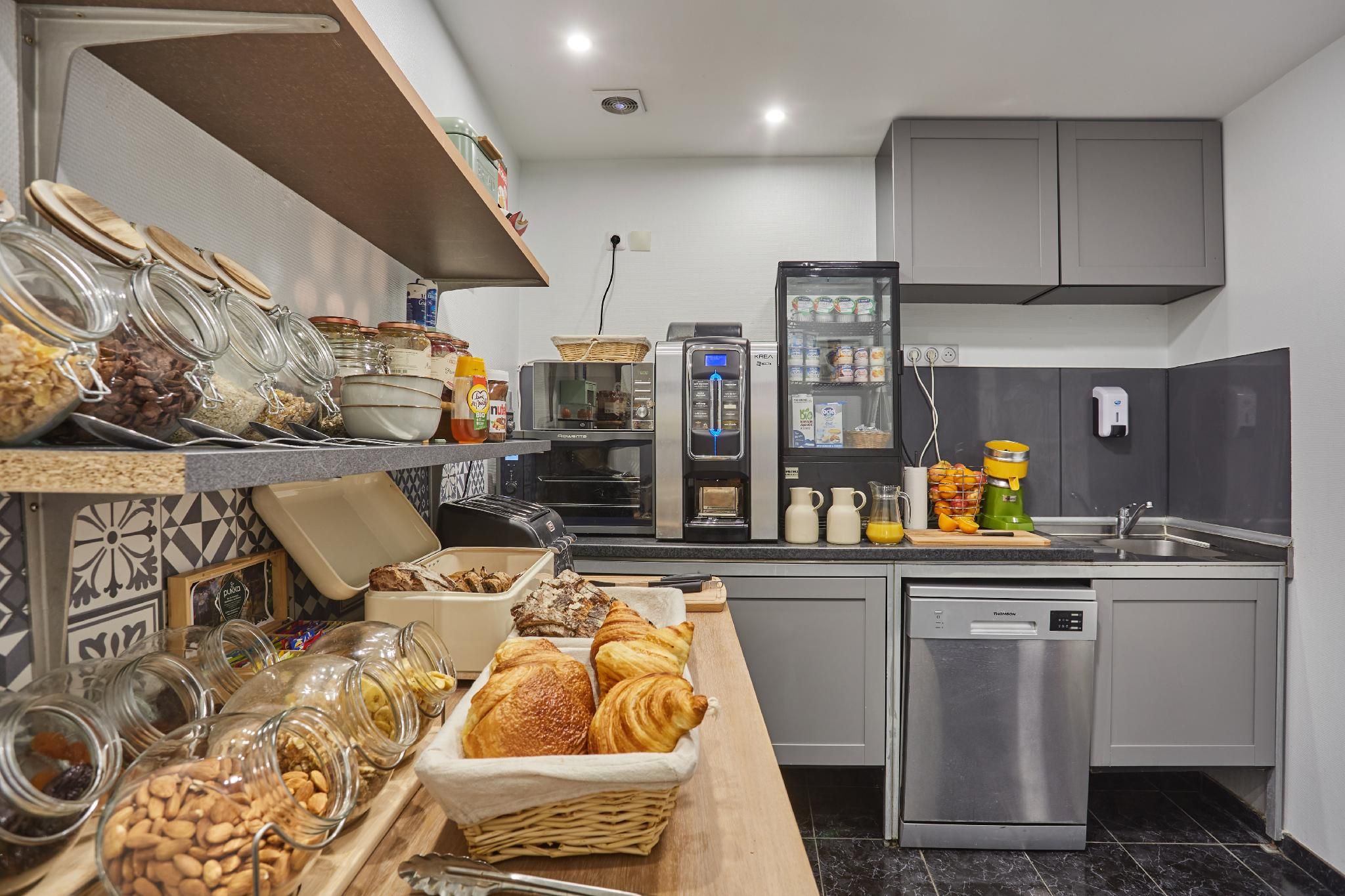 undefined Huni Hotel 7