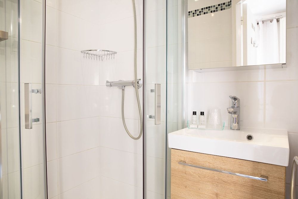 Hôtel de L'Horloge Superior Double Room, Kitchenette 23