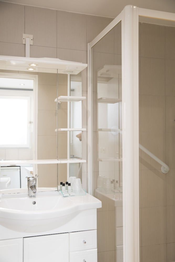 Hôtel de L'Horloge Superior Double Room, Kitchenette 21