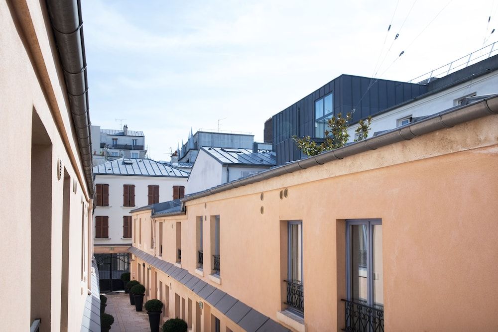 undefined Hôtel de L'Horloge 7