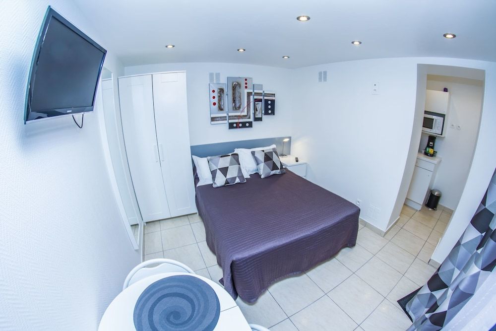 Hôtel de L'Horloge Superior Double Room, Kitchenette 2