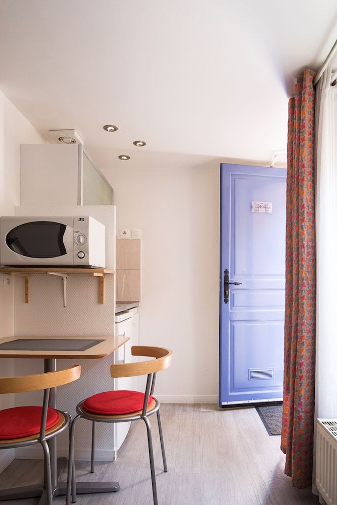 Hôtel de L'Horloge Superior Double Room, Kitchenette 27