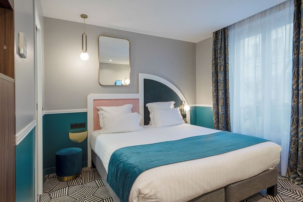 Hôtel Elysa - Luxembourg Classic Double or Twin Room 4