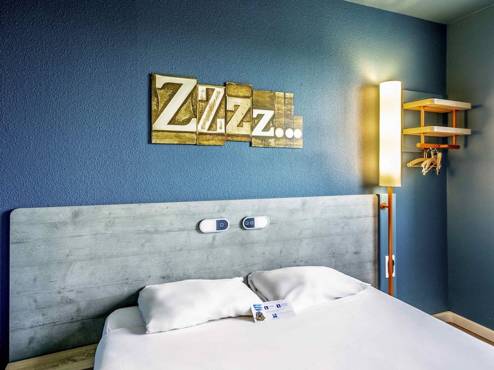 ibis budget Paris Porte d'Orleans Double Room 3