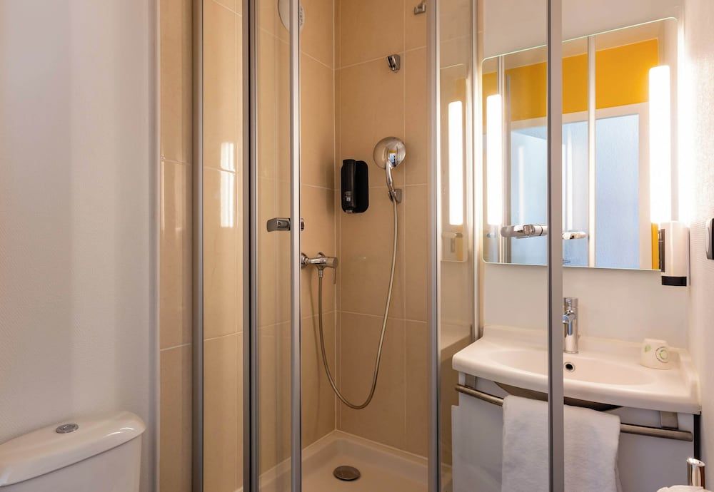 B&B HOTEL Grenoble Centre Verlaine Double Room, Non Smoking 5